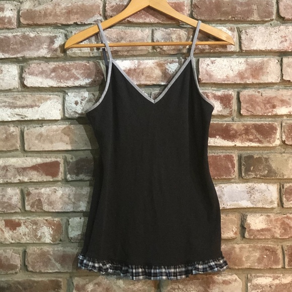 Pre❤️’d-Victoria Secret Cami Ruffled Back - Picture 1 of 8